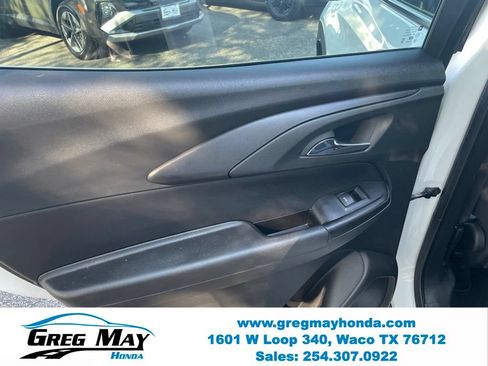 Used 2023 Chevrolet TrailBlazer LS FWD image 22