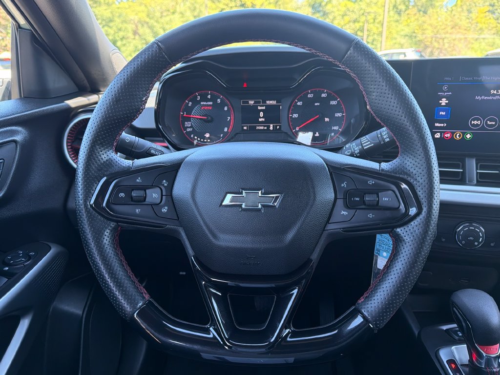 Used 2024 Chevrolet Trax RS w/ Driver Confidence Package FWD image 15