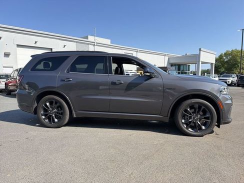 Used 2023 Dodge Durango R/T RWD image 13