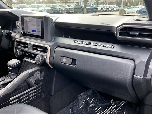 Used 2024 Toyota Tacoma SR w/ SR Upgrade Package image 18