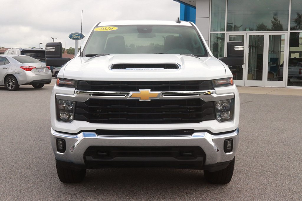 Used 2026 Chevrolet Silverado 2500 LT AWD/4WD image 2