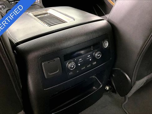 Used 2019 GMC Yukon Denali w/ Denali Ultimate Package image 9