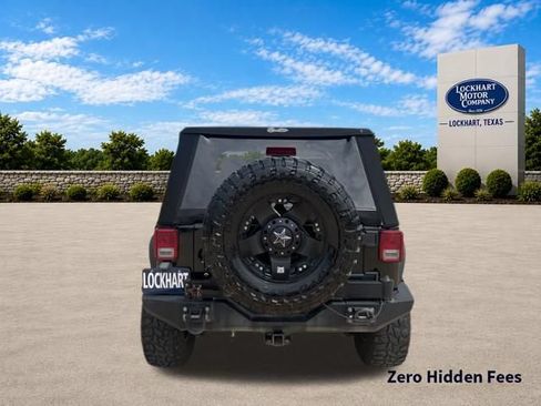 Used 2009 Jeep Wrangler X AWD/4WD image 6