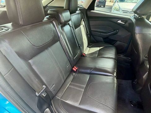 Used 2014 Ford Focus SE w/ Equipment Group 201A FWD image 18