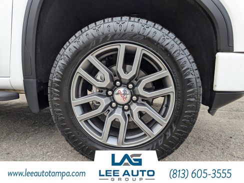 Used 2021 GMC Sierra 1500 AT4 w/ AT4 Premium Package image 10
