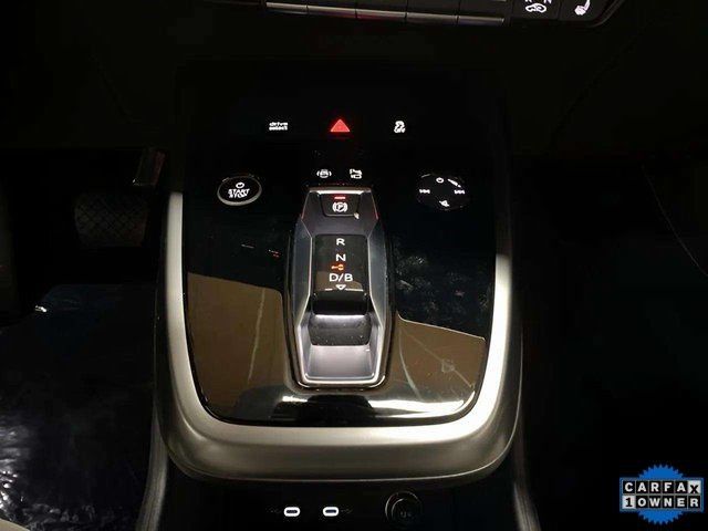 Used 2024 Audi Q4 e-tron Premium Plus w/ Premium Plus AWD/4WD image 59