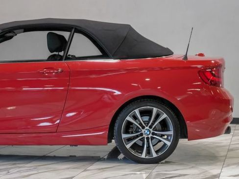 Used 2017 BMW 230i xDrive Convertible AWD/4WD image 24