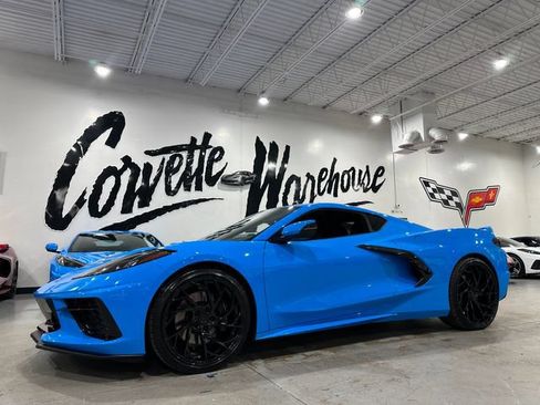 Used 2021 Chevrolet Corvette Stingray Preferred Cpe w/ Z51 Performance Package RWD image 11
