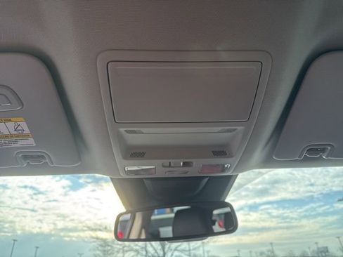 Used 2024 Ford Ranger Lariat w/ FX4 Off-Road Package image 21