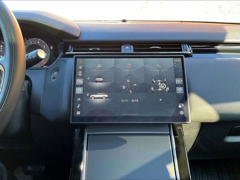 Certified 2026 Land Rover Range Rover Velar S AWD/4WD image 14