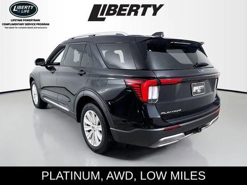 Used 2025 Ford Explorer Platinum w/ LUX Leather Package image 5