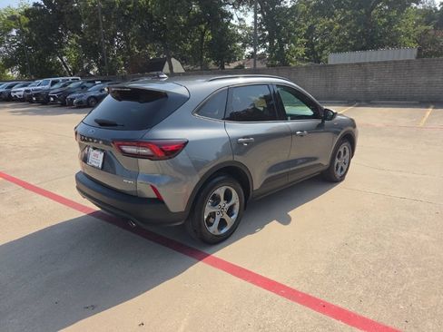 Used 2025 Ford Escape ST-Line AWD/4WD image 7