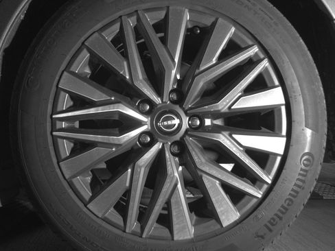 Used 2025 Nissan Altima 2.5 SV image 14