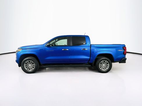 Used 2024 Chevrolet Colorado LT w/ LT Convenience Package AWD/4WD image 4