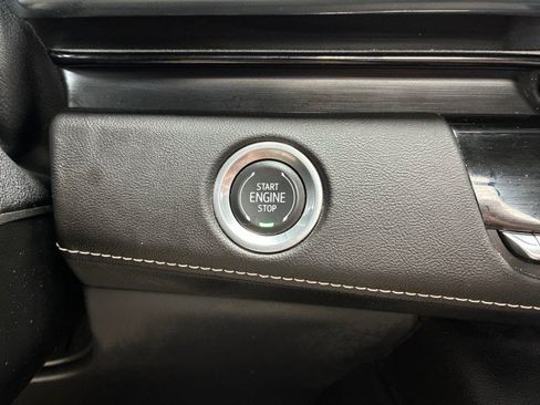 Used 2024 Cadillac Escalade Sport w/ LPO, ONYX Package RWD image 27