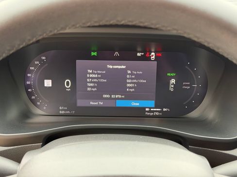 Certified 2023 Volvo C40 P8 Recharge Plus AWD/4WD image 15