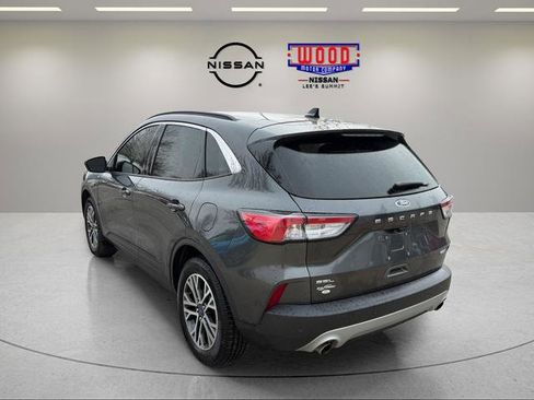 Used 2020 Ford Escape SEL image 4
