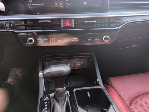 Used 2025 Kia K5 GT-Line w/ GT-Line Premium Package FWD image 18