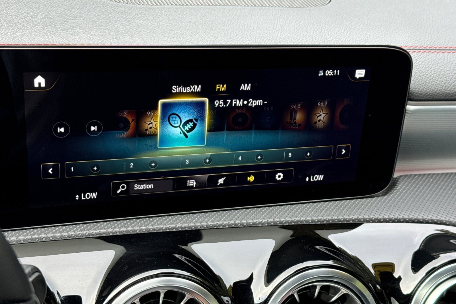 Used 2022 Mercedes-Benz CLA 250 image 22