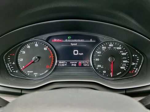 Used 2023 Audi Q5 2.0T Premium w/ Convenience Package AWD/4WD image 32
