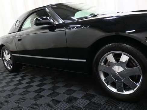 Used 2002 Ford Thunderbird RWD image 12