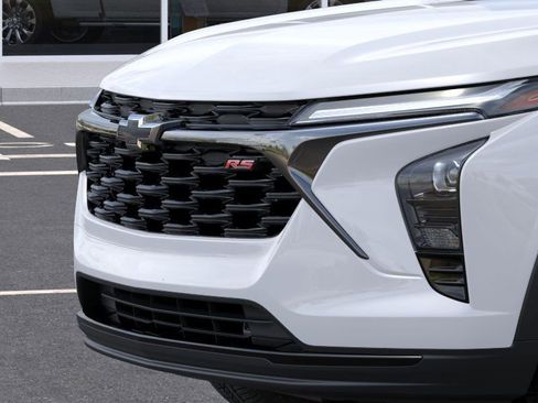New 2026 Chevrolet Trax RS w/ Sunroof Package FWD image 13