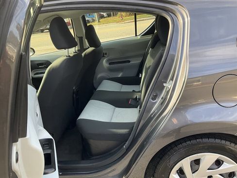 Used 2014 Toyota Prius C Two image 12