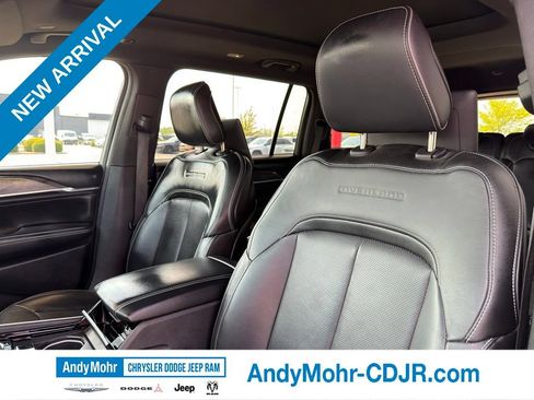 Used 2023 Jeep Grand Cherokee L Overland w/ Rear Seat Video Group I AWD/4WD image 13