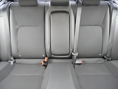 Used 2025 Honda Civic Sport image 13