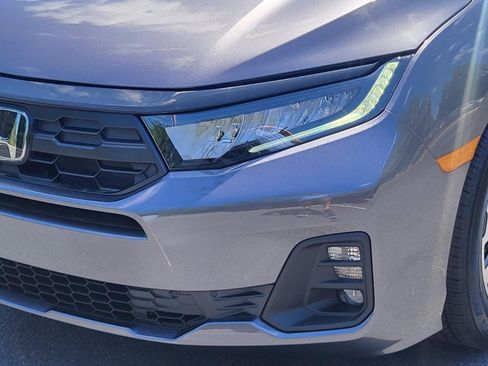 New 2026 Honda Odyssey EX-L image 7