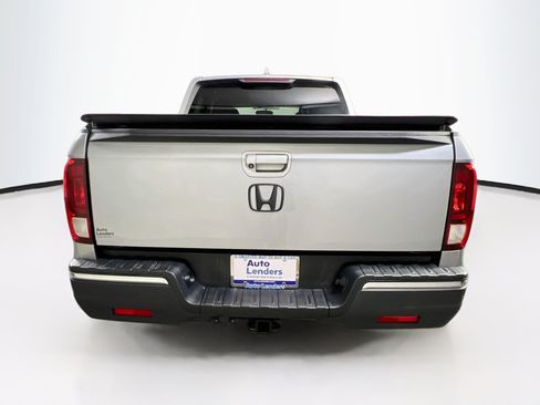 Used 2019 Honda Ridgeline Sport image 6