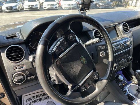 Used 2013 Land Rover LR4 HSE LUX image 18