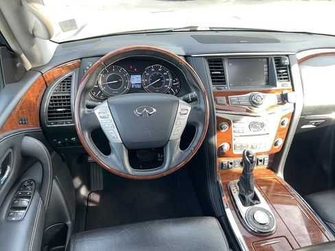 Used 2018 INFINITI QX80 w/ Driver Assistance Package image 17