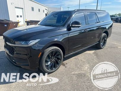 Used 2025 Lincoln Navigator L Reserve w/ Jet Appearance Package
