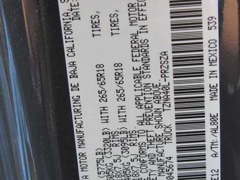 Used 2025 Toyota Tacoma TRD Sport image 22