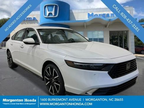 New 2025 Honda Accord Touring image 10