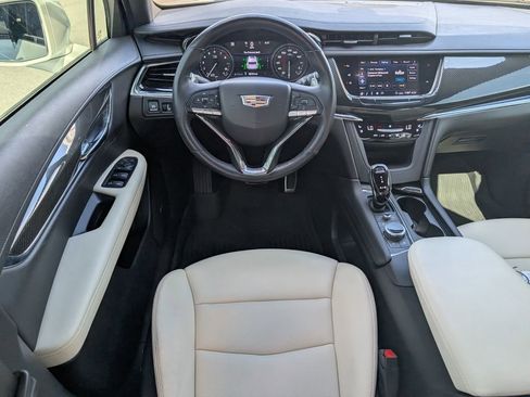 Used 2020 Cadillac XT6 Sport AWD/4WD image 3