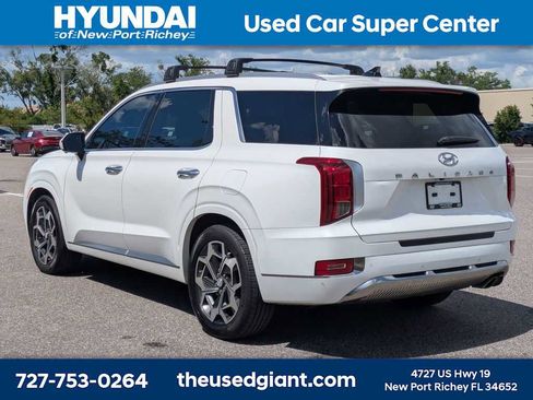 Used 2022 Hyundai Palisade Calligraphy FWD image 3