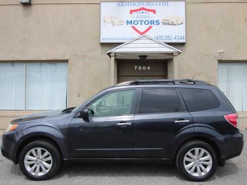 Used 2012 Subaru Forester 2.5X Premium w/ All-Weather Pkg AWD/4WD image 5