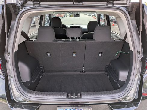 Used 2024 Kia Soul LX w/ Option Group 015 FWD image 31