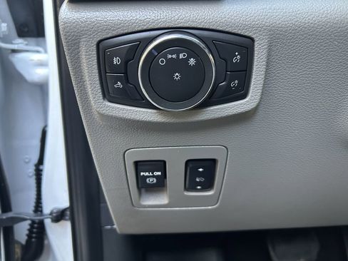 Used 2019 Ford F150 XLT w/ Equipment Group 301A Mid image 5