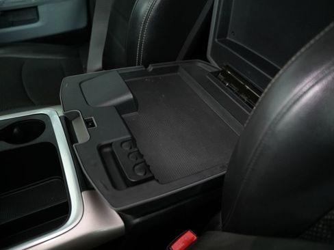 Used 2018 RAM 1500 Lone Star image 31