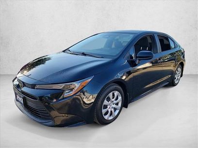 Used 2025 Toyota Corolla LE