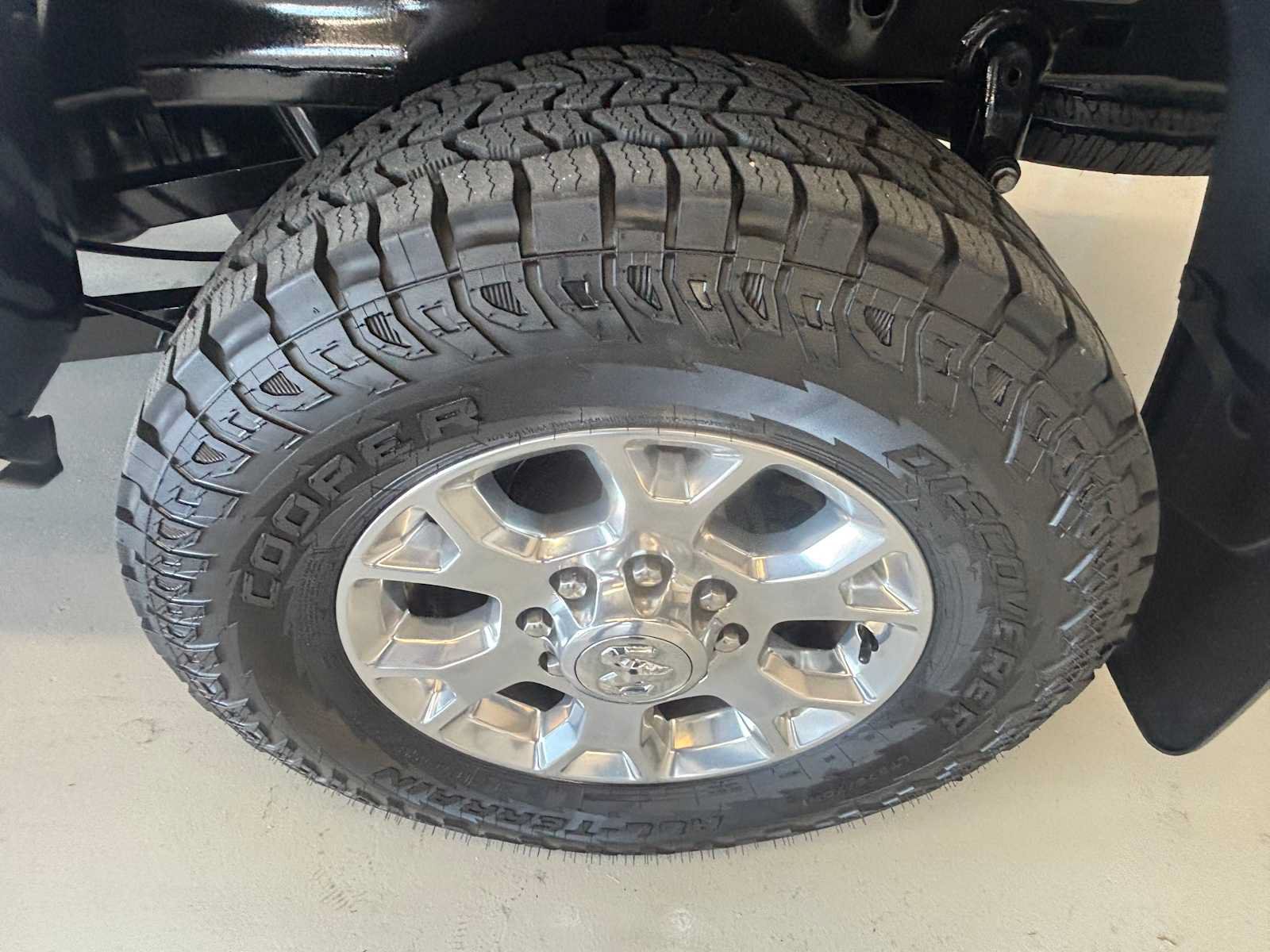 Used 2021 RAM 2500 Laramie w/ Snow Chief Group AWD/4WD image 5