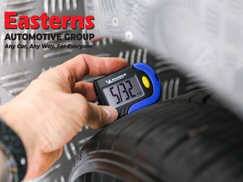 Used 2023 Toyota Camry SE image 27