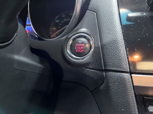 Used 2017 Subaru Outback 2.5i Limited image 23