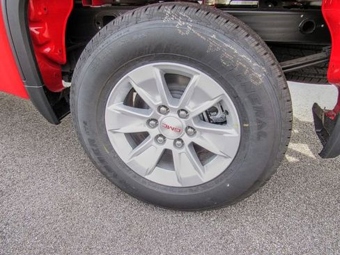 New 2025 GMC Sierra 1500 Pro w/ Pro Value Package image 9