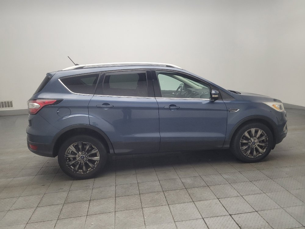 Used 2018 Ford Escape Titanium w/ Ford Safe & Smart Package FWD image 10
