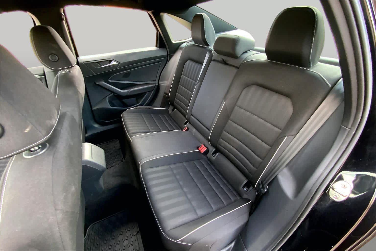 Used 2022 Volkswagen Jetta Sport FWD image 20