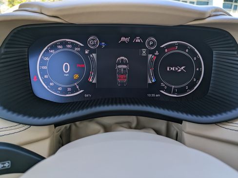 Used 2024 Aston Martin DBX image 29